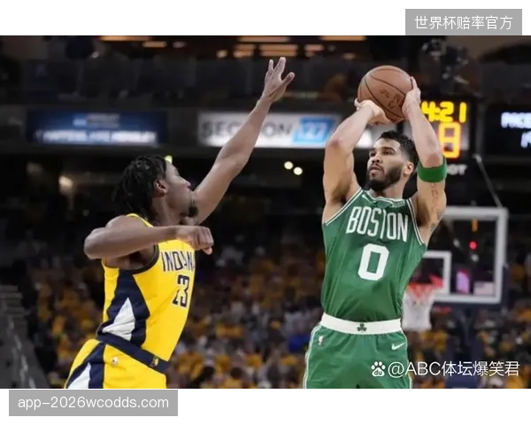 凯尔特人高压防守奏效，通过制造步行者失误打出高效防守反击。